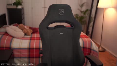 Snapshot of yours_anastasia chatting on January 11, 2026, 8:25 pm Anastasia online show from January 11, 2026, 8:25 pm