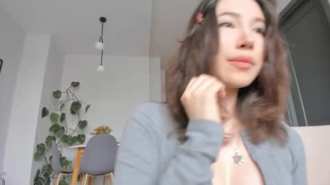 youre meyy online show from March 22, 2026, 9:02 am