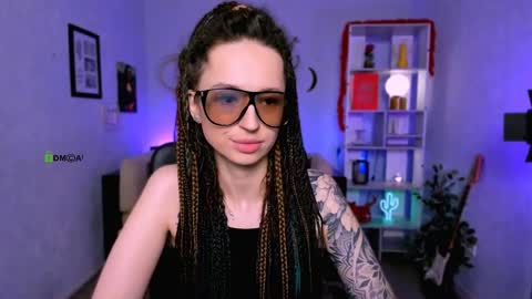 Snapshot of yours_sunny chatting on April 2, 2026, 7:44 pm yours_sunny online show from April 2, 2026, 7:44 pm