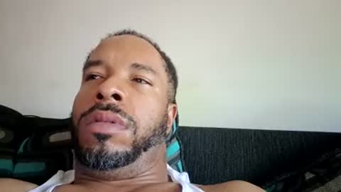 yoursexydaddy8181 online show from July 27, 2026, 4:03 pm
