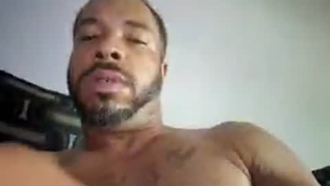 yoursexydaddy8181 online show from July 30, 2026, 2:49 pm