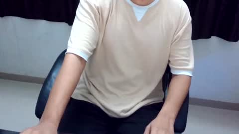 Snapshot of yoursjohnnysins chatting on August 1, 2026, 5:12 pm yoursjohnnysins online show from August 1, 2026, 5:12 pm