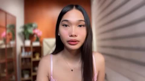 yoursluttyashxx online show from March 23, 2026, 5:39 pm