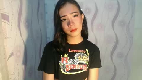 yourwife_material99 online show from April 16, 2026, 10:56 pm