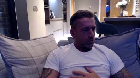 Snapshot of youwantus69 chatting on December 11, 2024, 6:04 am You want us 69 online show from December 11, 2024, 6:04 am