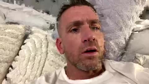 Snapshot of youwantus69 chatting on February 1, 2025, 11:32 am You want us 69 online show from February 1, 2025, 11:32 am