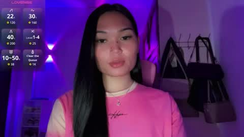 yrdrmgrl_jennie26 online show from February 21, 2026, 10:05 am