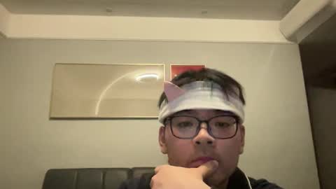 Albert Locko online show from February 7, 2026, 4:11 pm