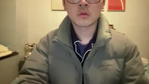 Albert Locko online show from March 8, 2026, 4:44 pm