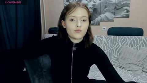 Snapshot of yukishine chatting on April 7, 2026, 1:33 pm YukiShine online show from April 7, 2026, 1:33 pm