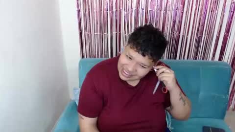 Snapshot of yulandval chatting on January 16, 2026, 12:42 pm yul and val couple online show from January 16, 2026, 12:42 pm