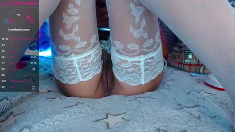 Snapshot of yuli_ya chatting on September 21, 2025, 10:28 am Sweet Pussy online show from September 21, 2025, 10:28 am