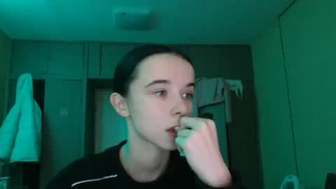 Yuliia online show from November 24, 2025, 6:57 am