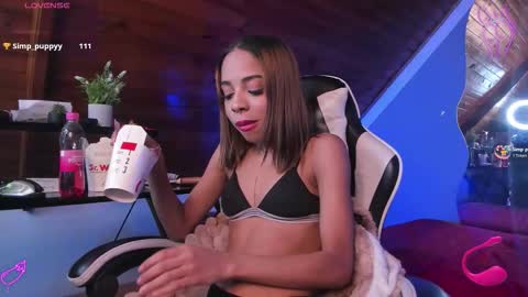 Snapshot of yumi_hanna chatting on December 17, 2025, 11:33 pm yumi_hanna online show from December 17, 2025, 11:33 pm