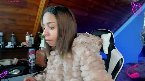 Snapshot of yumi_hanna chatting on January 15, 2026, 1:10 am yumi_hanna online show from January 15, 2026, 1:10 am