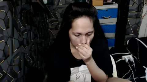 yumi online show from March 29, 2026, 11:05 pm