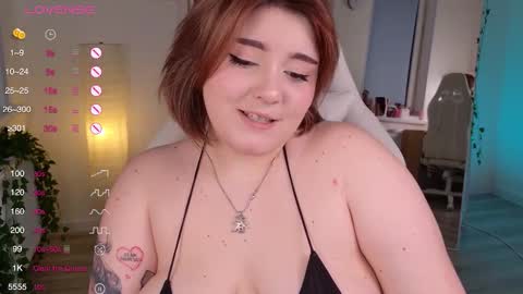 Snapshot of yumiyammy chatting on October 21, 2025, 7:14 pm YumemiyaYumi online show from October 21, 2025, 7:14 pm