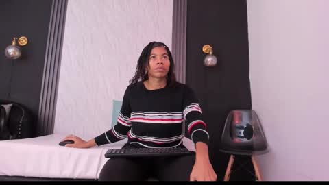 Snapshot of yummyduo chatting on February 21, 2026, 10:49 am Yummyduo online show from February 21, 2026, 10:49 am