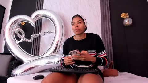 Yummyduo online show from March 22, 2026, 11:02 am