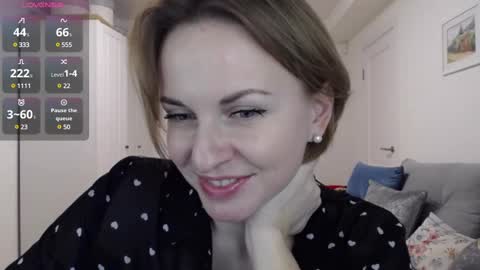 Snapshot of yummylilya chatting on February 9, 2025, 2:18 pm Lillya online show from February 9, 2025, 2:18 pm