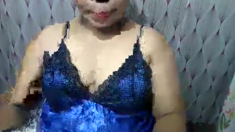 yummylips_4u online show from May 14, 2026, 5:20 pm