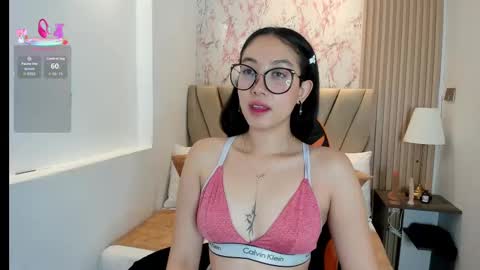 Snapshot of yuna__min chatting on October 2, 2025, 1:51 pm Yuna online show from October 2, 2025, 1:51 pm