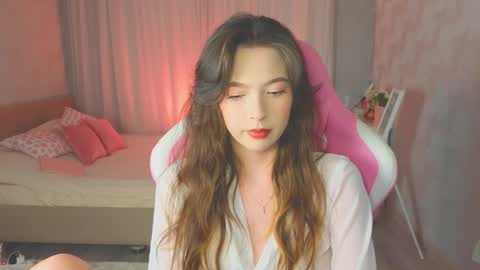 Snapshot of yuna_sunshy chatting on September 16, 2025, 12:22 am Yuna online show from September 16, 2025, 12:22 am