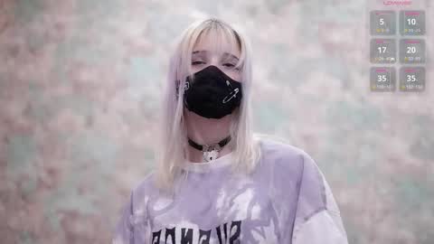 Yuna online show from February 24, 2026, 7:34 pm