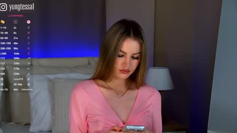 Tessa online show from May 31, 2026, 6:42 pm