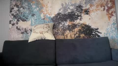 yurdreams_22 online show from July 19, 2026, 2:21 pm