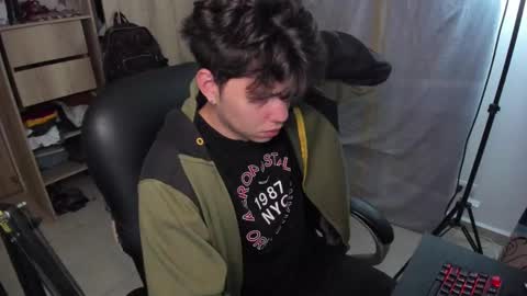 Snapshot of yurii_moody chatting on February 12, 2025, 12:48 am yurii_moody online show from February 12, 2025, 12:48 am