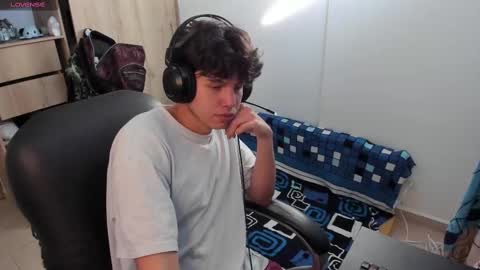 Snapshot of yurii_moody chatting on September 14, 2025, 9:25 pm yurii_moody online show from September 14, 2025, 9:25 pm