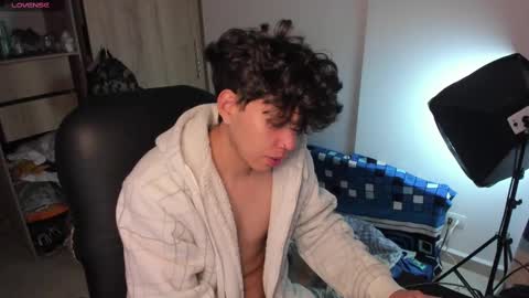 Snapshot of yurii_moody chatting on September 28, 2025, 5:24 am yurii_moody online show from September 28, 2025, 5:24 am