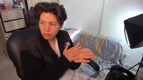 Snapshot of yurii_moody chatting on October 23, 2025, 7:45 pm yurii_moody online show from October 23, 2025, 7:45 pm