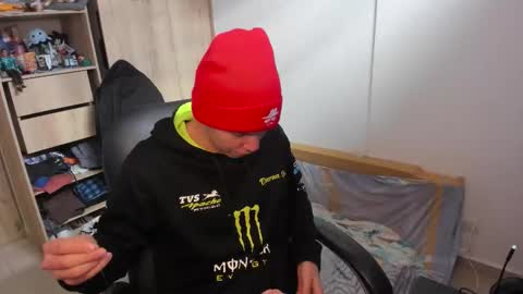 Snapshot of yurii_moody chatting on November 14, 2025, 7:23 pm yurii_moody online show from November 14, 2025, 7:23 pm