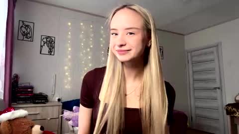 Snapshot of yutwiner chatting on January 8, 2026, 8:49 am May online show from January 8, 2026, 8:49 am