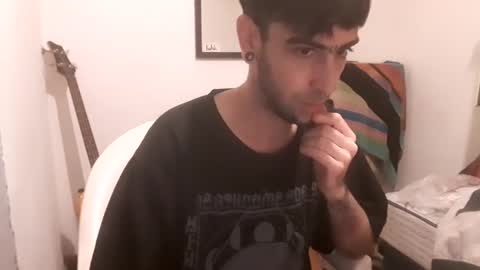 Yuumi online show from September 19, 2025, 12:45 am