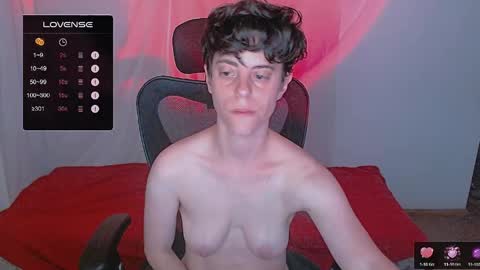 Yuyu online show from April 17, 2026, 12:02 am