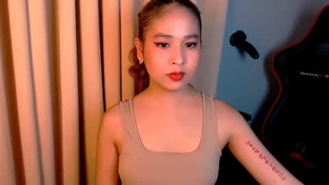 Snapshot of yvannasilva18 chatting on February 14, 2025, 3:05 pm jai online show from February 14, 2025, 3:05 pm