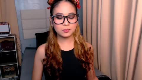 Snapshot of yvannasilva18 chatting on February 27, 2025, 6:40 am jai online show from February 27, 2025, 6:40 am