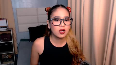 Snapshot of yvannasilva18 chatting on February 27, 2025, 3:48 pm jai online show from February 27, 2025, 3:48 pm