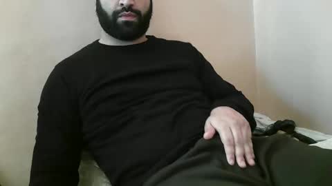 Snapshot of yxxtxxdentyk chatting on January 24, 2025, 5:31 am Bi BearXXX online show from January 24, 2025, 5:31 am