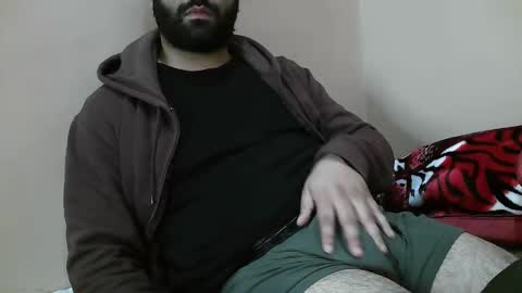 Snapshot of yxxtxxdentyk chatting on March 10, 2025, 8:59 am Bi BearXXX online show from March 10, 2025, 8:59 am