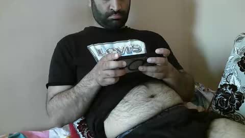 Bi BearXXX online show from April 16, 2026, 6:14 am