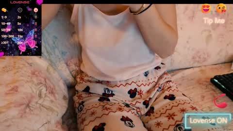 yzza_suave online show from January 11, 2026, 12:21 pm