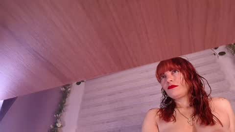 Zoe  online show from January 12, 2025, 3:28 am