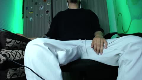 Zac Freelance model online show from January 5, 2025, 2:49 am