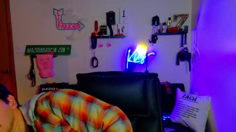 Snapshot of zach_rhyder chatting on November 13, 2025, 2:21 am Zach Rhyder online show from November 13, 2025, 2:21 am