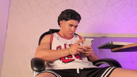 Snapshot of zack_conor chatting on February 25, 2026, 11:03 pm zack conor online show from February 25, 2026, 11:03 pm