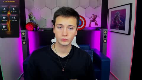 Snapshot of zack_hemsey chatting on December 3, 2024, 10:28 am Zack online show from December 3, 2024, 10:28 am